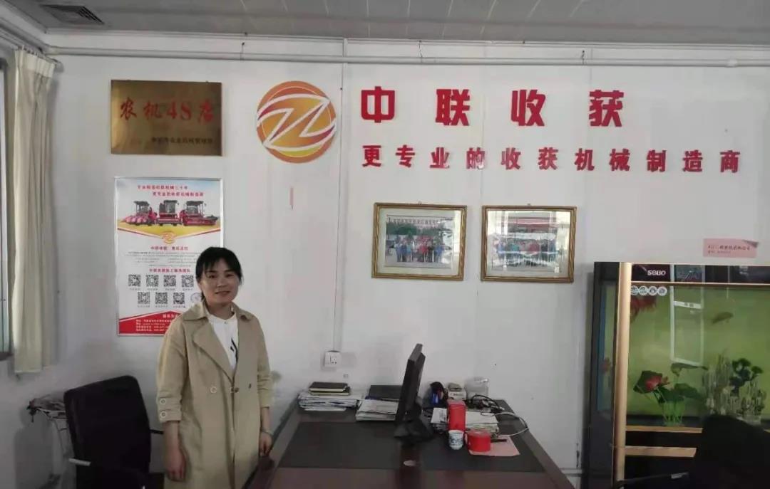 一覽眾山小——中聯收獲花生撿拾收獲機靠什么占領用戶心智高地?